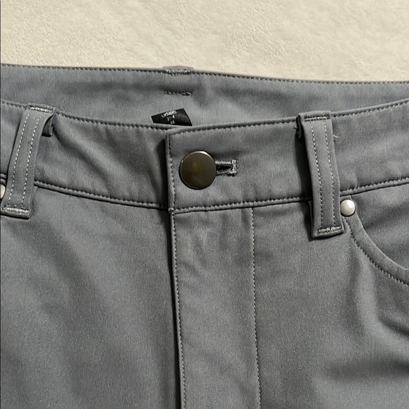 Lululemon Men's Gray Pants - Picture 7 of 13